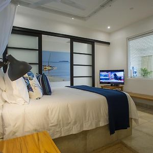 The Oyster Bay Hotel Suites